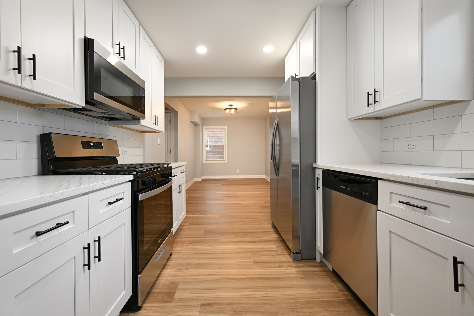 2316 N Hawthorne Avenue