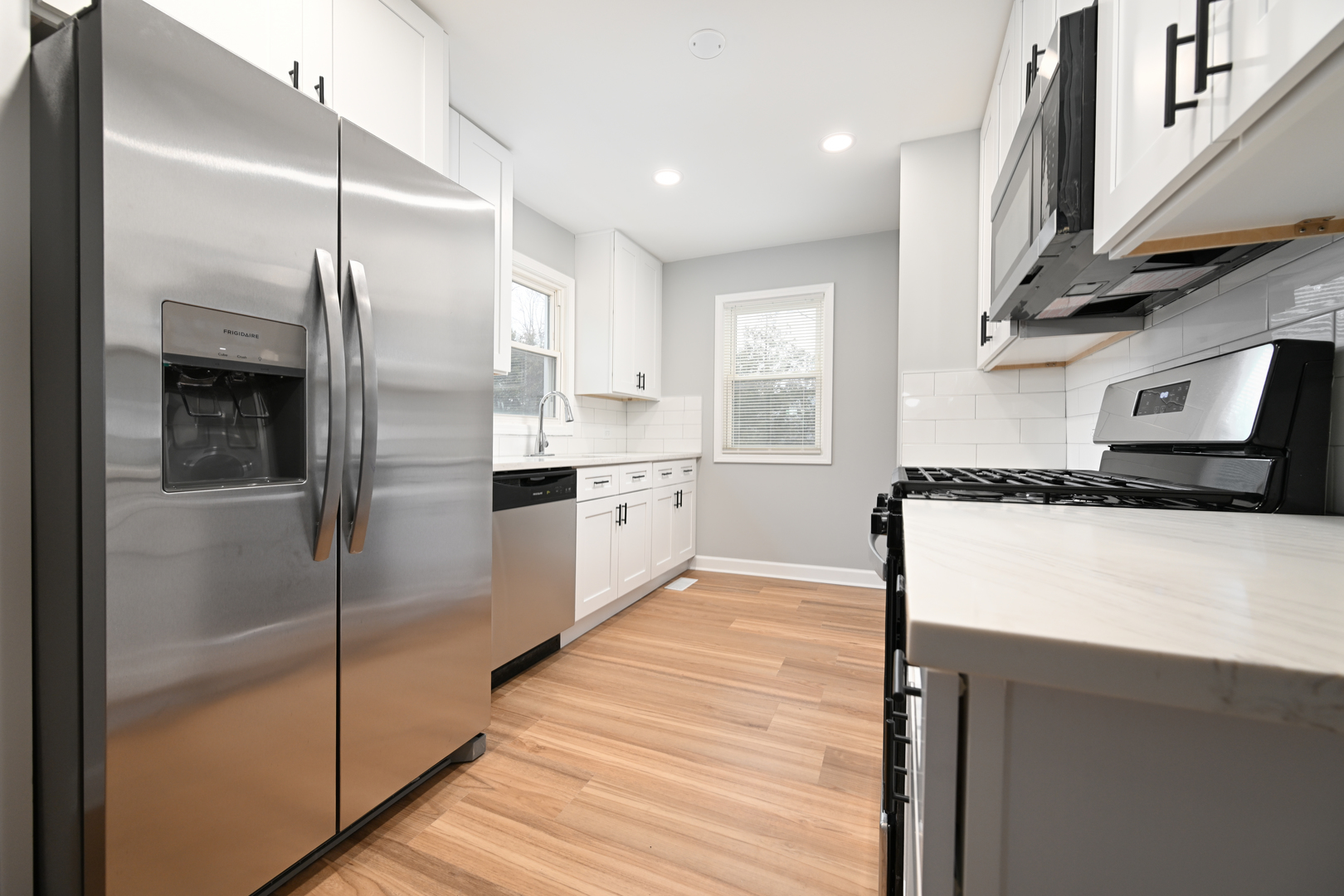 2316 N Hawthorne Avenue