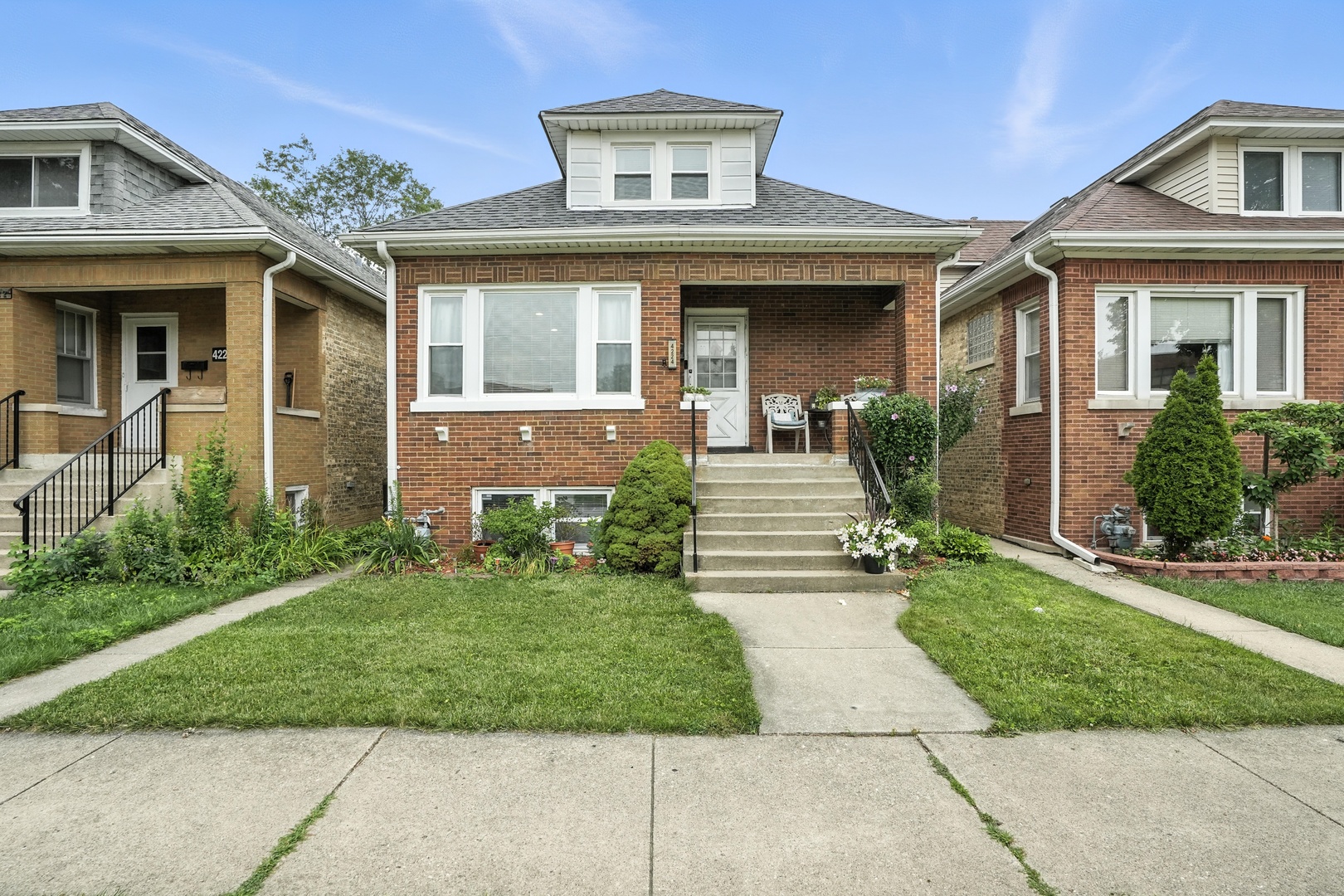 4224 N Oriole Avenue