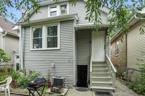 Tiny photo for 4224 N Oriole Avenue, Norridge, IL 60706 (MLS # 12626697)