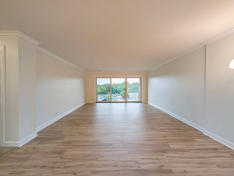 Tiny photo for 515 N Main Street #5CS, Glen Ellyn, IL 60137 (MLS # 12751586)