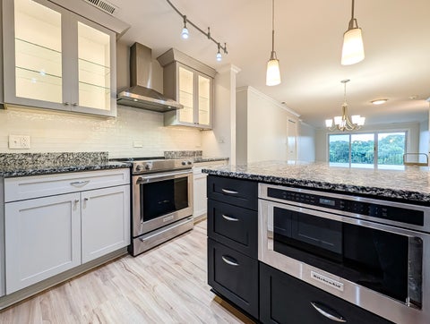 Tiny photo for 515 N Main Street #5CS, Glen Ellyn, IL 60137 (MLS # 12751586)