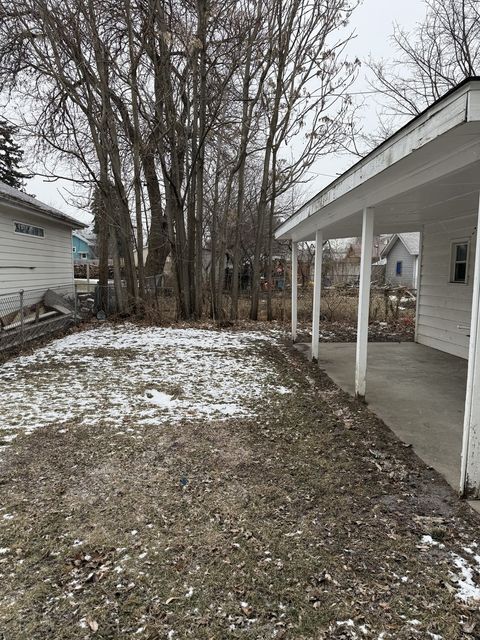 Tiny photo for 137 N East Avenue, Aurora, IL 60505 (MLS # 12609444)