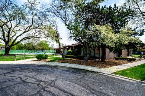 Tiny photo for 17960 66th Court #1N, Tinley Park, IL 60477 (MLS # 12619161)
