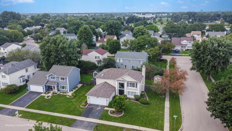 Tiny photo for 1301 Big Oak Trail, Aurora, IL 60506 (MLS # 12733819)