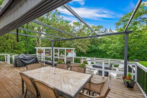Tiny photo for 615 W Miller Road, North Barrington, IL 60010 (MLS # 12670711)