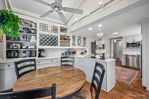 Tiny photo for 615 W Miller Road, North Barrington, IL 60010 (MLS # 12670711)