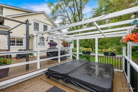 Tiny photo for 615 W Miller Road, North Barrington, IL 60010 (MLS # 12670711)