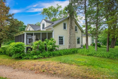 Tiny photo for 615 W Miller Road, North Barrington, IL 60010 (MLS # 12670711)