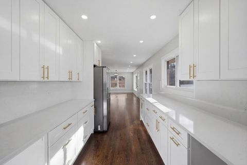 Tiny photo for 50 Glenview Road, Glenview, IL 60025 (MLS # 12592450)