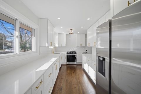 Tiny photo for 50 Glenview Road, Glenview, IL 60025 (MLS # 12592450)