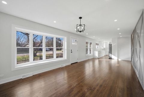 Tiny photo for 50 Glenview Road, Glenview, IL 60025 (MLS # 12592450)