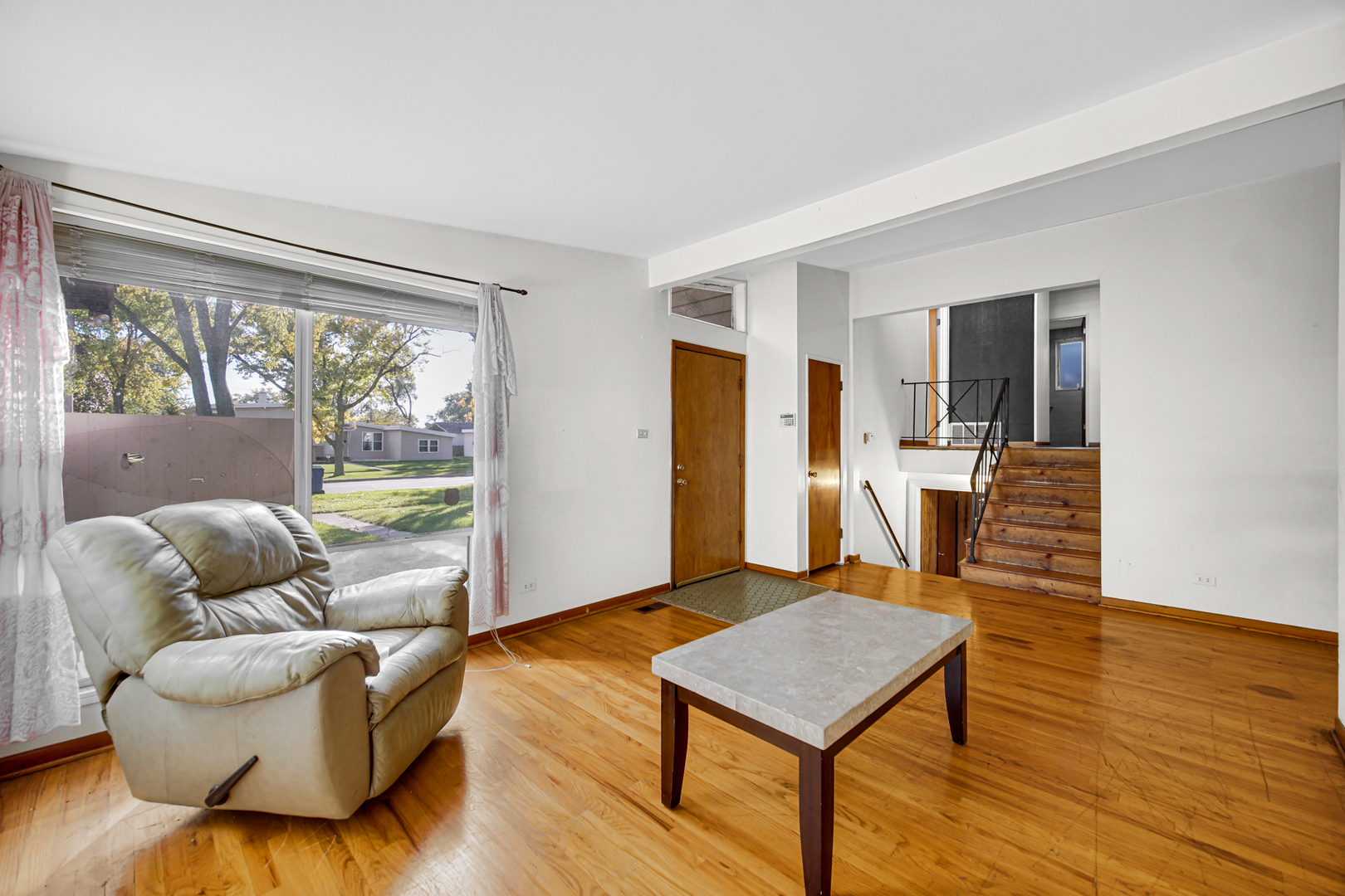 714 W Pleasant Street