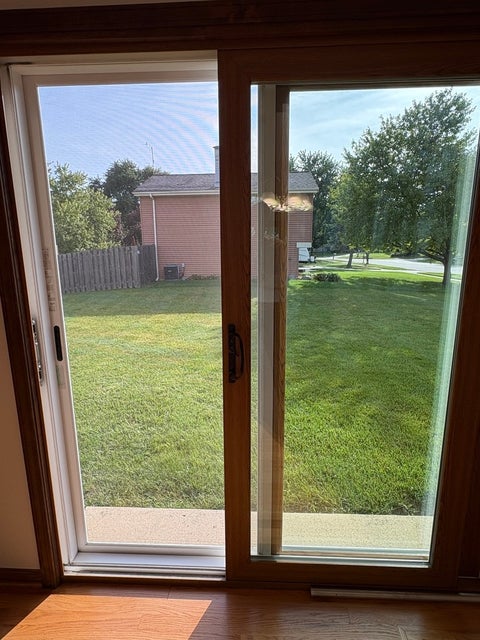 Tiny photo for 122 N Creekside Trail, McHenry, IL 60050 (MLS # 12759519)