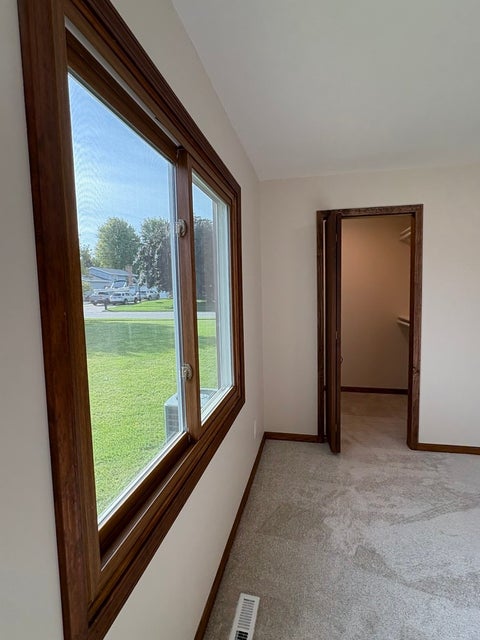 Tiny photo for 122 N Creekside Trail, McHenry, IL 60050 (MLS # 12759519)