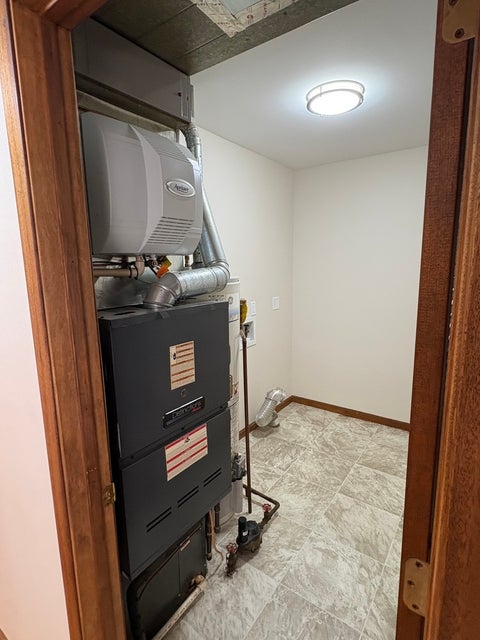 Tiny photo for 122 N Creekside Trail, McHenry, IL 60050 (MLS # 12759519)