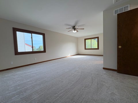 Tiny photo for 122 N Creekside Trail, McHenry, IL 60050 (MLS # 12759519)
