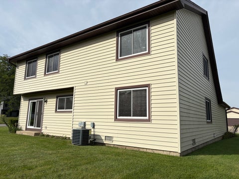 Tiny photo for 122 N Creekside Trail, McHenry, IL 60050 (MLS # 12759519)