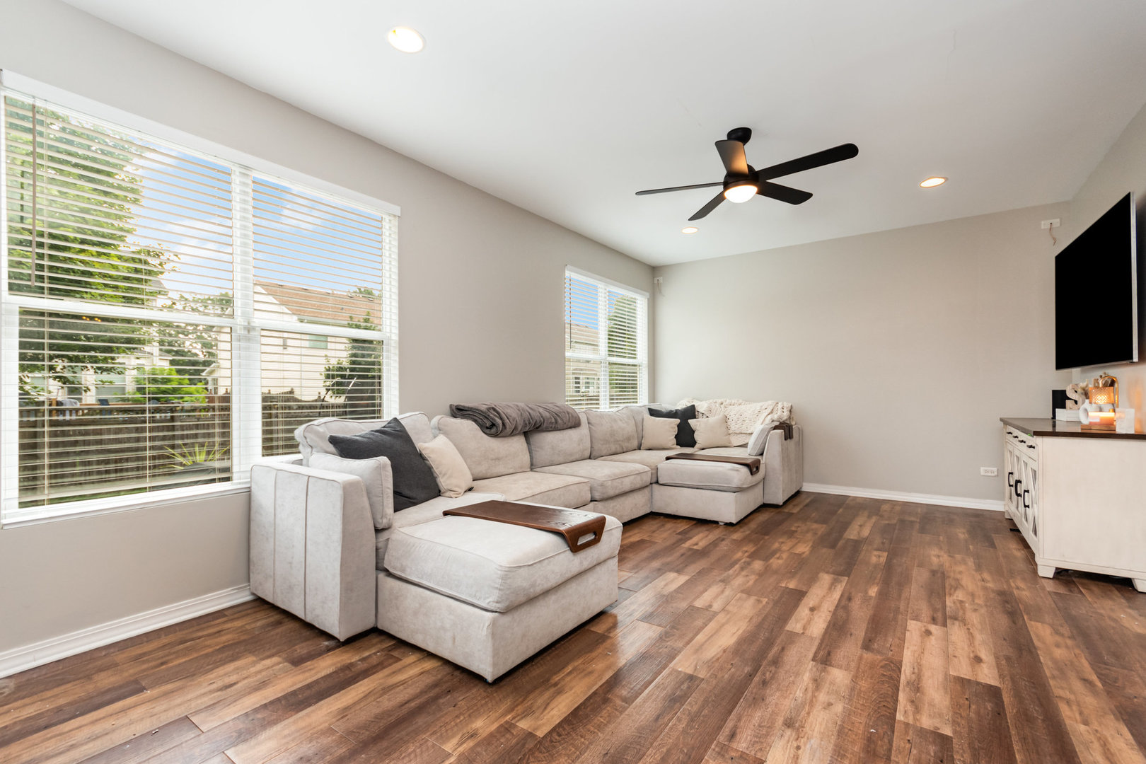 1306 Dauphin Drive