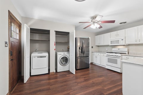 Tiny photo for 6853 Saratoga Drive, Bridgeview, IL 60455 (MLS # 12661835)