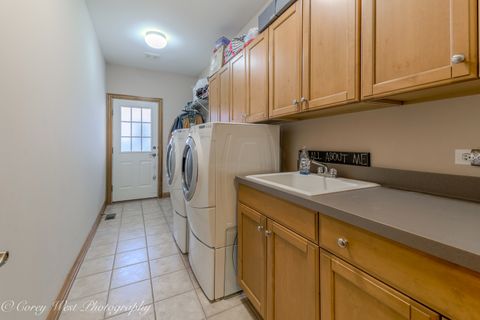 Tiny photo for Geneva, IL 60134 (MLS # 12548180)