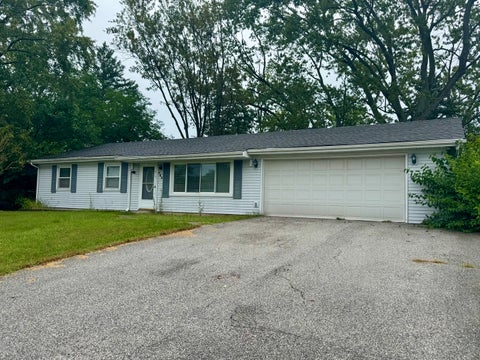 Tiny photo for 765 Baltimore Road, Valparaiso, IN 46385 (MLS # 12762514)