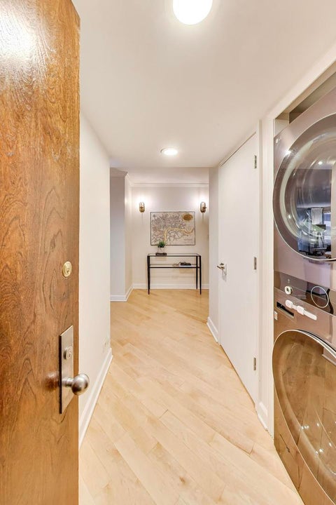 Tiny photo for 201 E Chestnut Street #3A, Chicago, IL 60611 (MLS # 12780702)