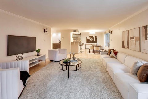 Tiny photo for 201 E Chestnut Street #3A, Chicago, IL 60611 (MLS # 12780702)