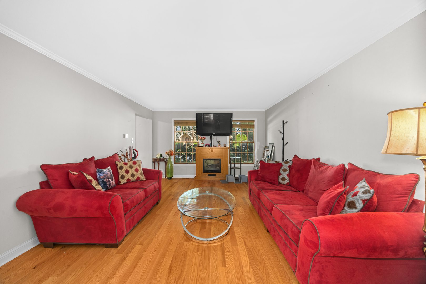 18344 Country Lane
