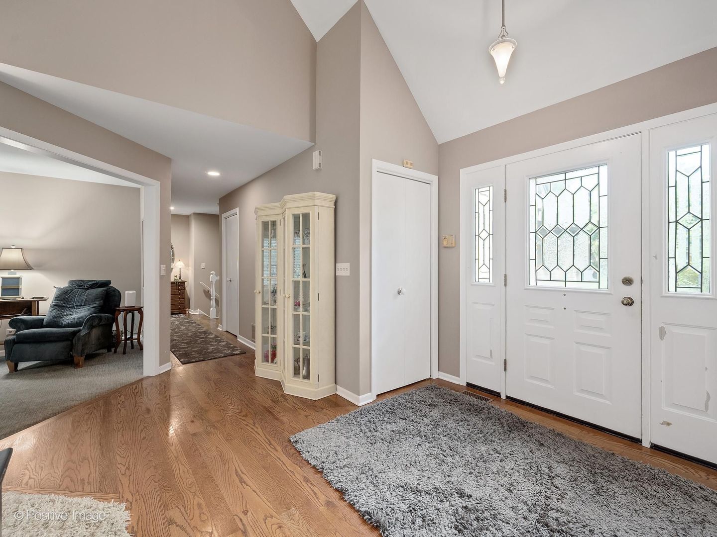 1084 Larkspur Lane 1084