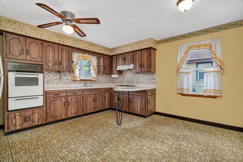 Tiny photo for 1308 Hosmer Street, Joliet, IL 60435 (MLS # 12433852)