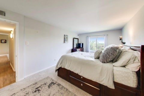 Tiny photo for 5840 W 104th Street #415, Oak Lawn, IL 60453 (MLS # 12643129)