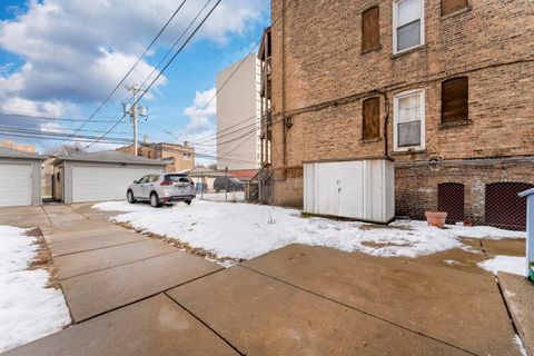 Tiny photo for 4933 N Kenmore Avenue, Chicago, IL 60640 (MLS # 12568947)