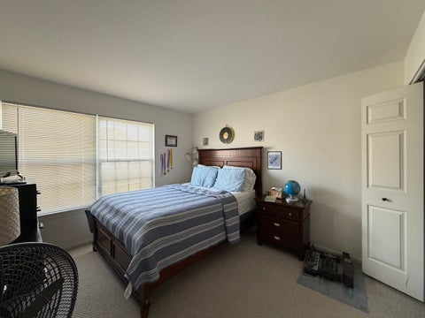 Tiny photo for 1129 Georgetown Way, Vernon Hills, IL 60061 (MLS # 12625631)