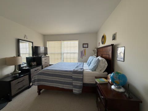 Tiny photo for 1129 Georgetown Way, Vernon Hills, IL 60061 (MLS # 12625631)