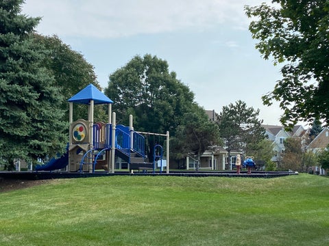 Tiny photo for 1129 Georgetown Way, Vernon Hills, IL 60061 (MLS # 12625631)
