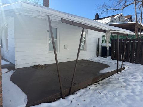 Tiny photo for 912 W Olive Street, Decatur, IL 62526 (MLS # 12528940)