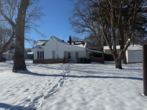 Tiny photo for 912 W Olive Street, Decatur, IL 62526 (MLS # 12528940)