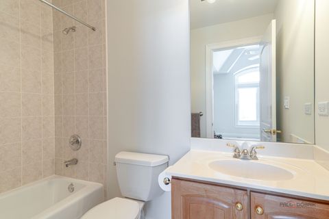 Tiny photo for 2059 Broadmoor Lane, Vernon Hills, IL 60061 (MLS # 12595533)