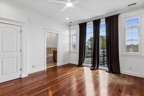 Tiny photo for 3414 N Sheffield Avenue #4, Chicago, IL 60657 (MLS # 12775323)