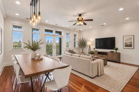 Tiny photo for 3414 N Sheffield Avenue #4, Chicago, IL 60657 (MLS # 12775323)