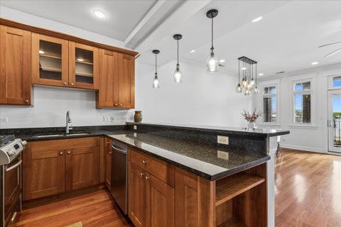 Tiny photo for 3414 N Sheffield Avenue #4, Chicago, IL 60657 (MLS # 12775323)