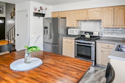 Tiny photo for 15115 Springfield Avenue, Midlothian, IL 60445 (MLS # 12484146)