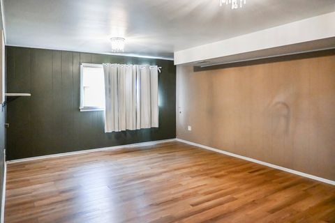 Tiny photo for 15115 Springfield Avenue, Midlothian, IL 60445 (MLS # 12484146)
