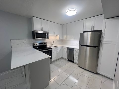 Tiny photo for 9721 S Harlem Avenue #2D, Chicago Ridge, IL 60415 (MLS # 12615603)
