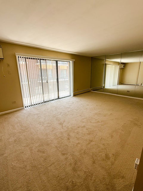 Tiny photo for 9520 Mayfield Avenue #212, Oak Lawn, IL 60453 (MLS # 12659569)