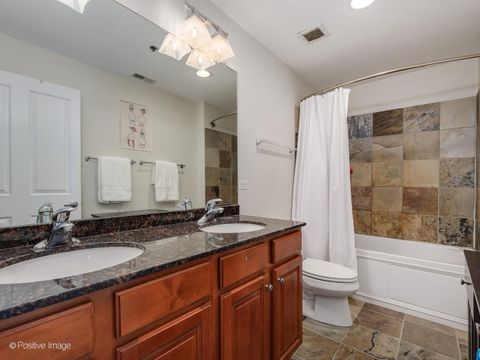Tiny photo for 828 W Grace Street #1404, Chicago, IL 60613 (MLS # 12630568)