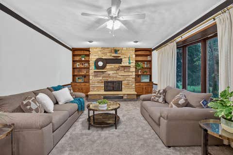 Tiny photo for 1555 Prairie Vista Drive, Bettendorf, IA 52722 (MLS # 12731072)