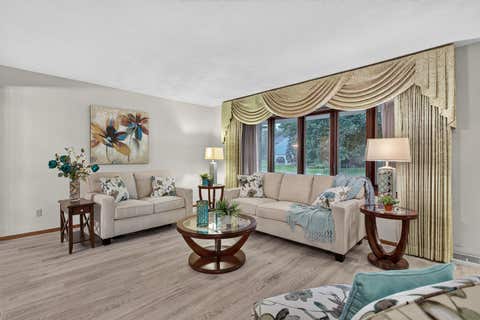 Tiny photo for 1555 Prairie Vista Drive, Bettendorf, IA 52722 (MLS # 12731072)