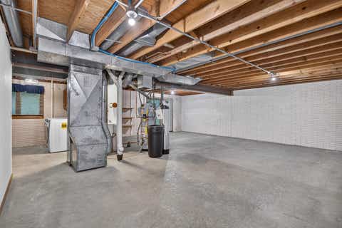 Tiny photo for 1555 Prairie Vista Drive, Bettendorf, IA 52722 (MLS # 12731072)
